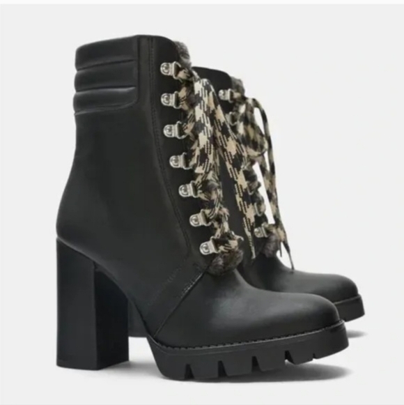 Zara Leather Chunky Heal Black Ankle Boots Size 38 - Picture 2 of 13